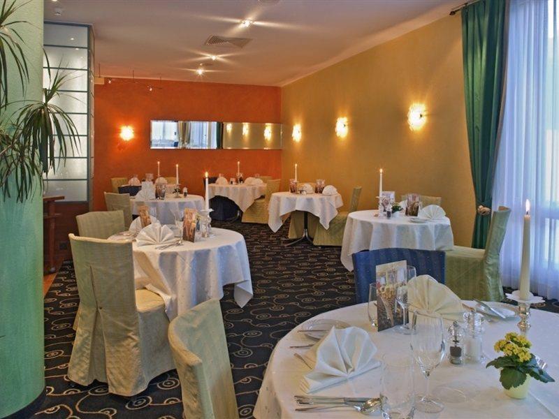 Hotel Metropol Saas-Fee Restaurant foto