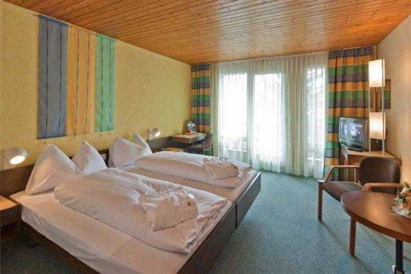 Hotel Metropol Saas-Fee Zimmer foto